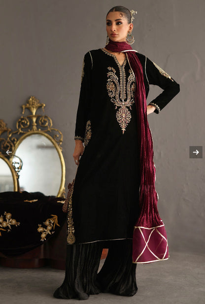 Atharva Heritage “Midnight Velvet Elegance – Handcrafted Zardozi Ensemble” SVZ675