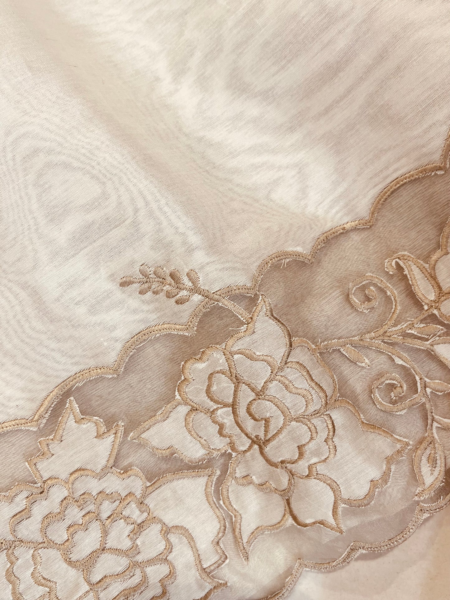 ATHARVA Hand Applique /Cutwork  Embroidery Salwar Kameez/pure Chanderi Silk Shirt & Dupatta/Santoon Bottom/Custom Stitch Unstitch/Plazo/Pant/ CUT8068 Ivory And Water Gold