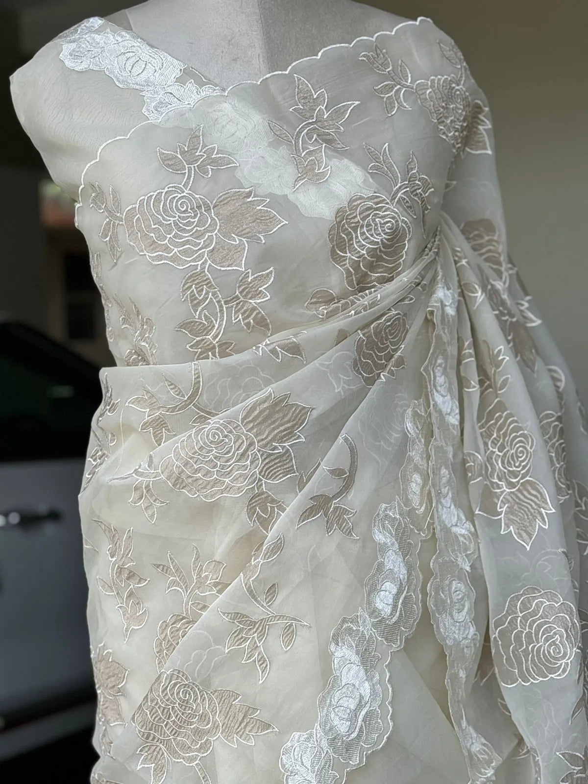 Atharva Heritage Sheer Luxury Pure Silk Organza Hand Applique With Pure Crush Tissue Saree SLHACT176