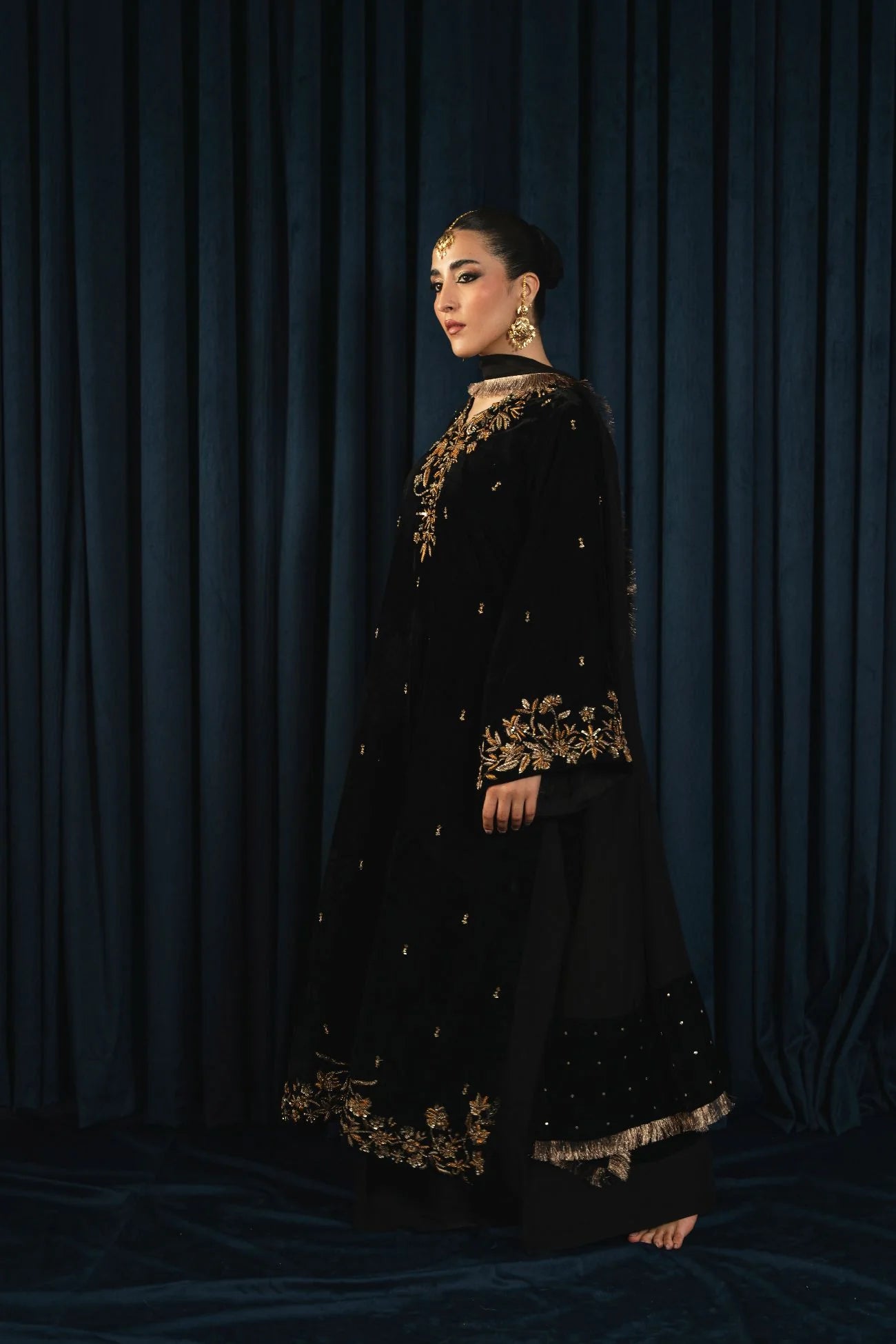 Atharva Heritage Black Pure Silk Velvet Pakistani Suit with Hand Zardozi Embroidery SVHZ7632