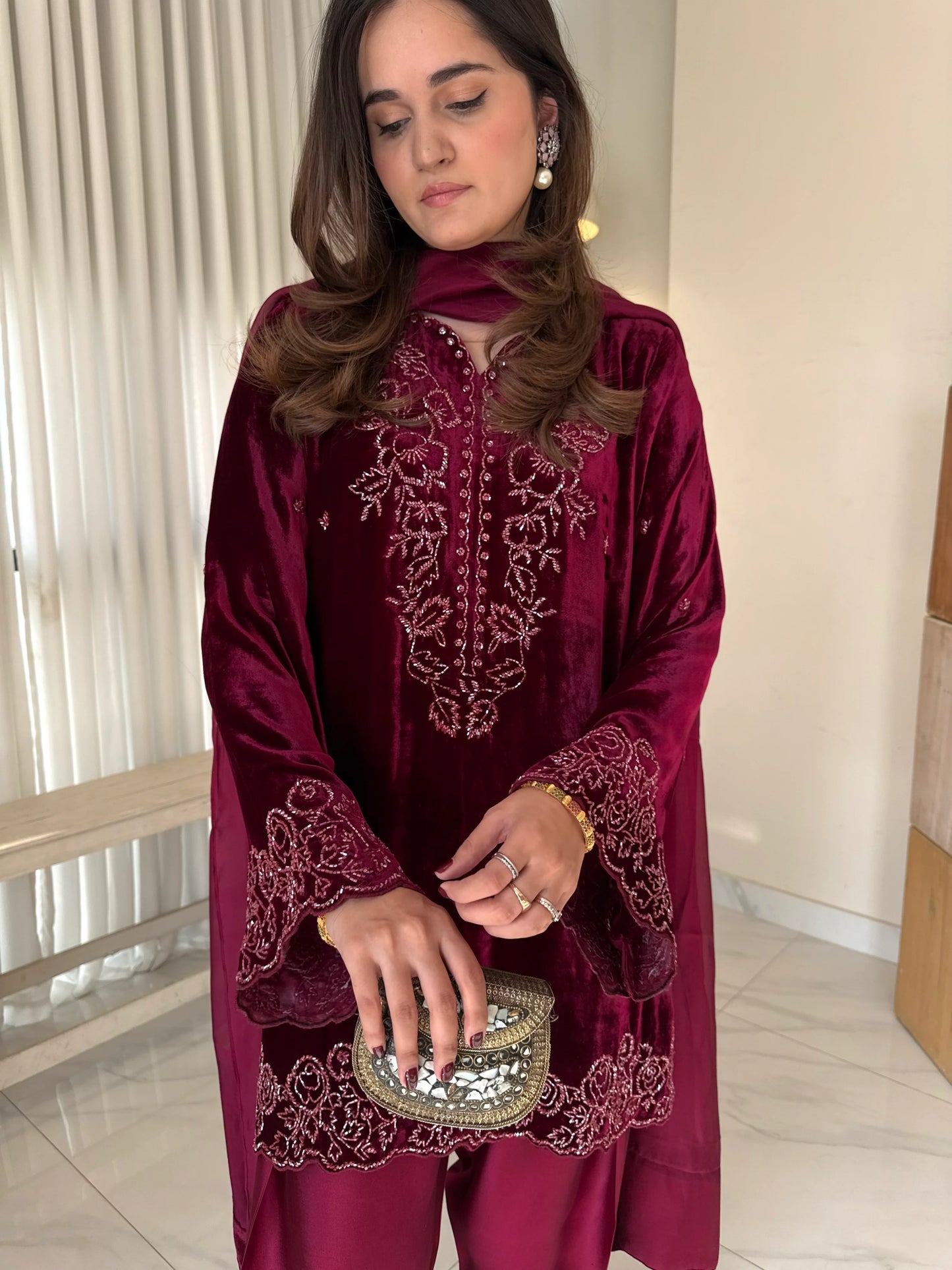 Atharva Heritage Pure Silk Velvet Farshi Co-Ord Set with Hand-Cut Dana Embroidery & Organza Dupatta
181331098