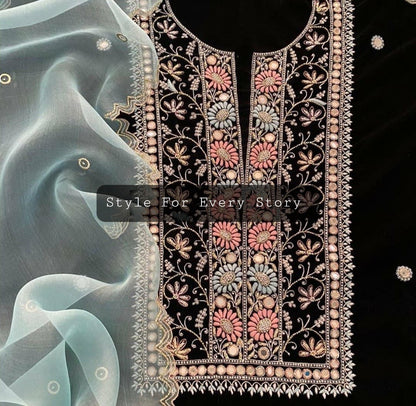 Atharv Heritage – Makmal Collection: The Silk Velvet Regalia MSV151