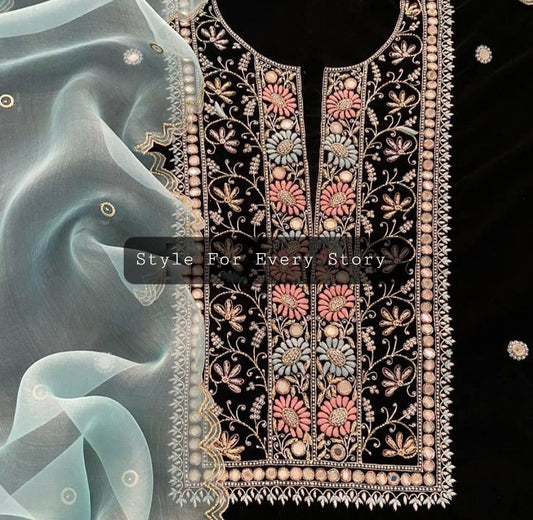 Atharv Heritage – Makmal Collection: The Silk Velvet Regalia MSV151