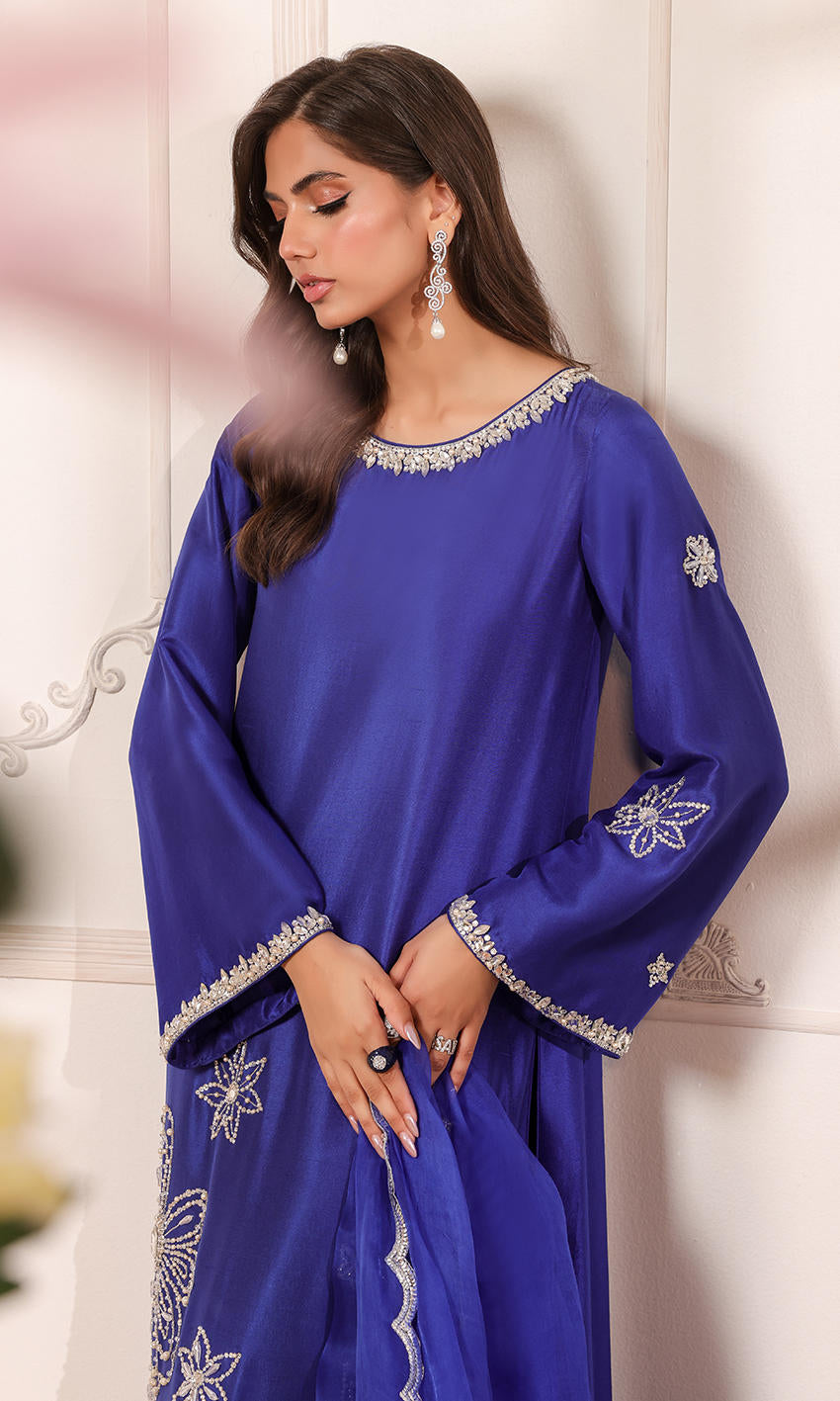 Atharva Heritage Cobalt Crystal Ensemble — A Symphony of Grace and Glamour SCB167