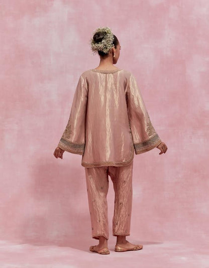 Atharva Heritage ✨Trousseau Collection – Handwoven Tissue Silk Zardozi Ensemble Front Embroidery 2 Pc  With Dhoti Pants Coord Set ✨ PTSTHZ567
