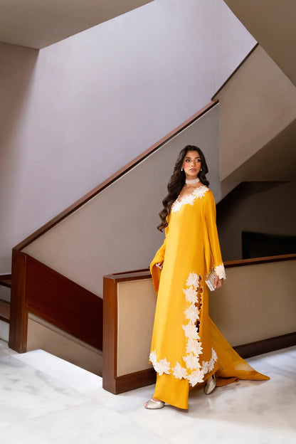 Atharva Heritage – Hand-Embroidered Pure Silk Pakistani Suit with Pearl & Katdana Detailing AHSS1561