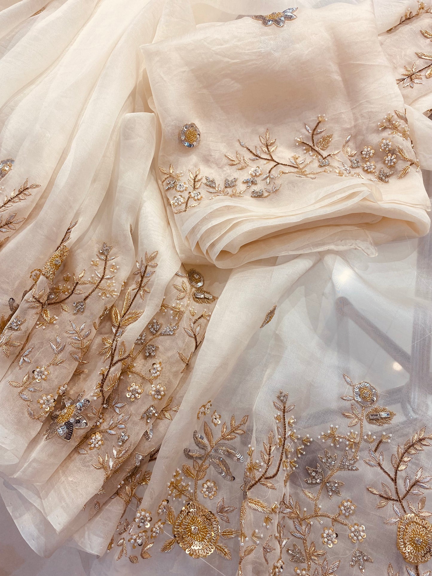 Atharva Heritage Ivory Pure Silk Organza Saree – Trousseau Collection | 400+ Hours Hand-Embroidered Luxury RLS178