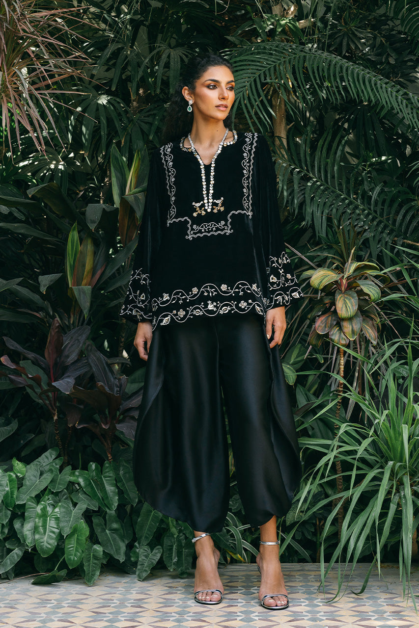 Atharva Heritage Silk Velvet Top with pure Silk 80 Grams Dhoti Salwar Co-ord Elegance DSV168