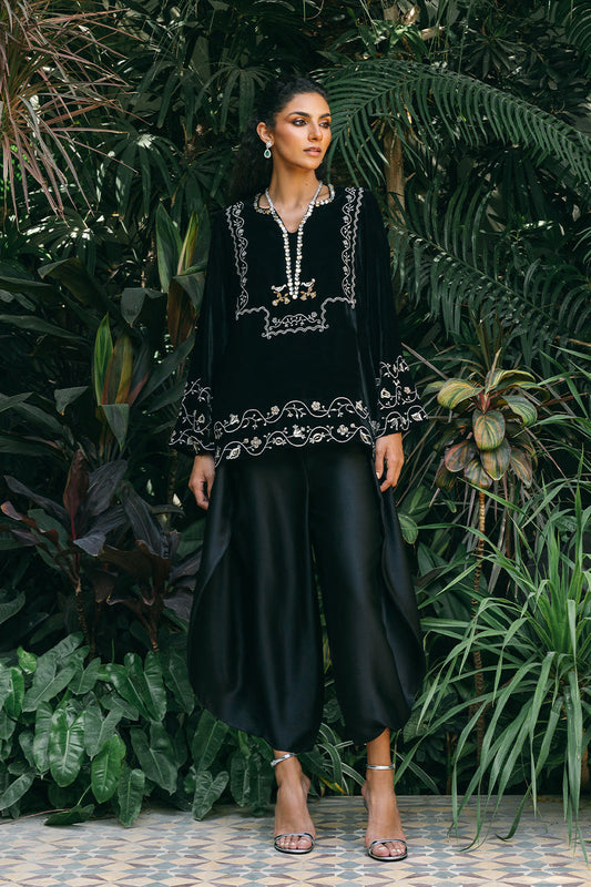 Atharva Heritage Silk Velvet Top with pure Silk 80 Grams Dhoti Salwar Co-ord Elegance DSV168