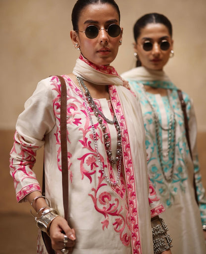 Atharva Heritage Pure Raw Silk Kashmiri Embroidery Ensemble with Organza Dupatta & Crepe Silk Dhoti PRK0071
