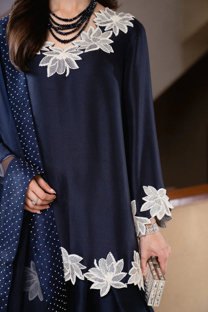 Atharva Heritage – Hand-Embroidered Pure Silk Pakistani Farshi Salwar Suit with Pearl & Katdana Detailing AHSS1562