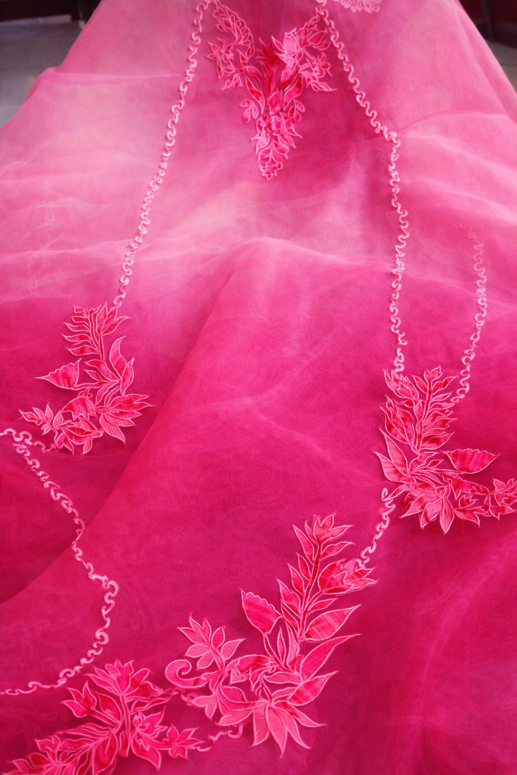 ATHARVA HERITAGE Satin Organza 80 Grams Ombre Hand Applique Pakistani Suit SLPOM976