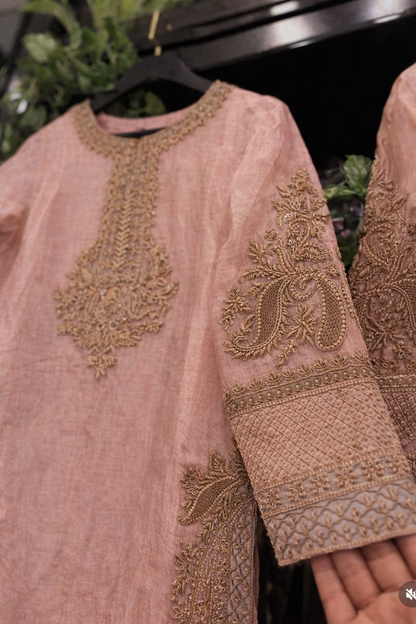 Atharva Heritage ✨Trousseau Collection – Handwoven Tissue Silk Zardozi Ensemble Front Embroidery ✨ PTSTHZ567