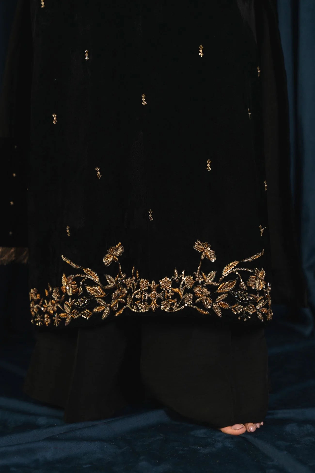 Atharva Heritage Black Pure Silk Velvet Pakistani Suit with Hand Zardozi Embroidery SVHZ7632