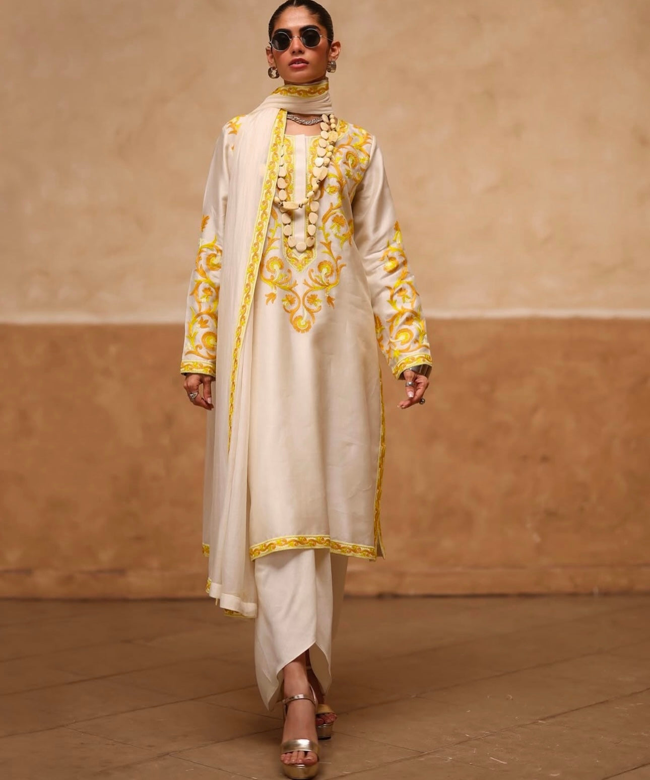 Atharva Heritage Pure Raw Silk Kashmiri Embroidery Ensemble with Organza Dupatta & Crepe Silk Dhoti PRK0071