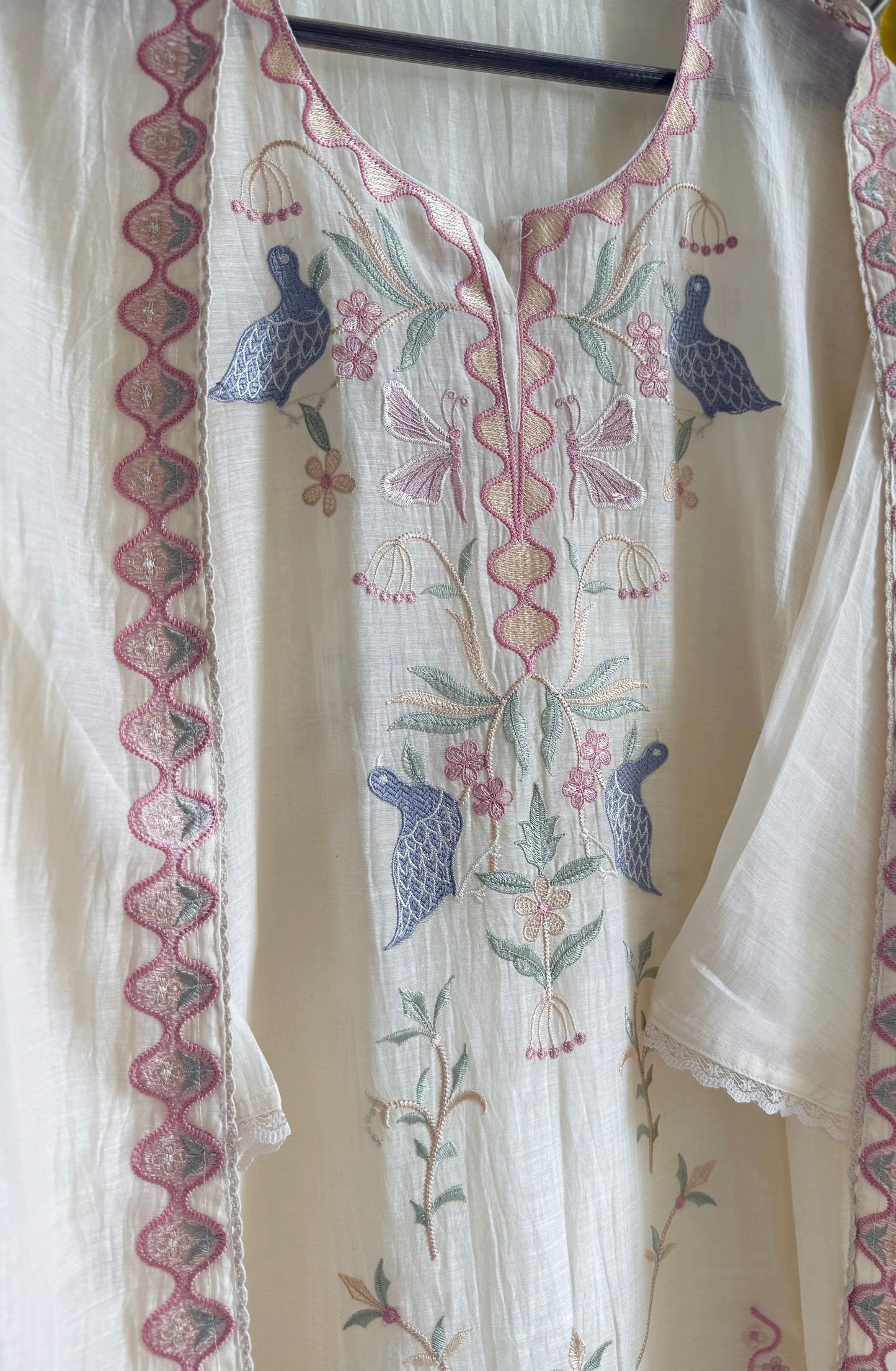 ATHARVA HERITAGE PURE CHANDER SILK KASHMIRI EMBROIDERED SUIT CH5435