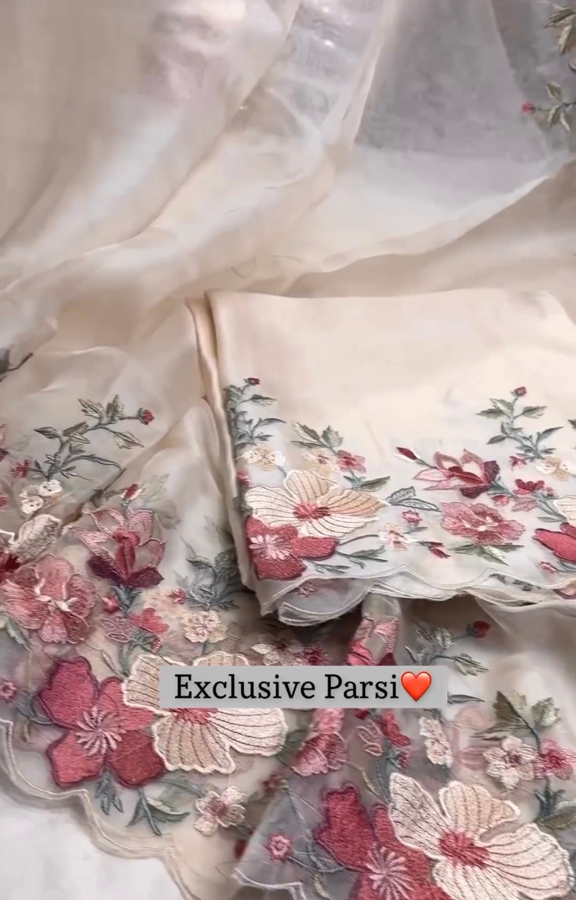 SHEER LUXURY PARSI GARA FLORAL SUIT SHEER0015