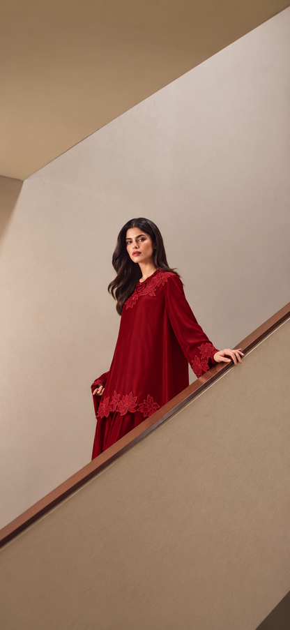 Atharva Heritage – Hand-Embroidered Pure Silk Farshi Salwar 3 Pc Pakistani Coord set  with Pearl & Katdana Detailing AHSS1561