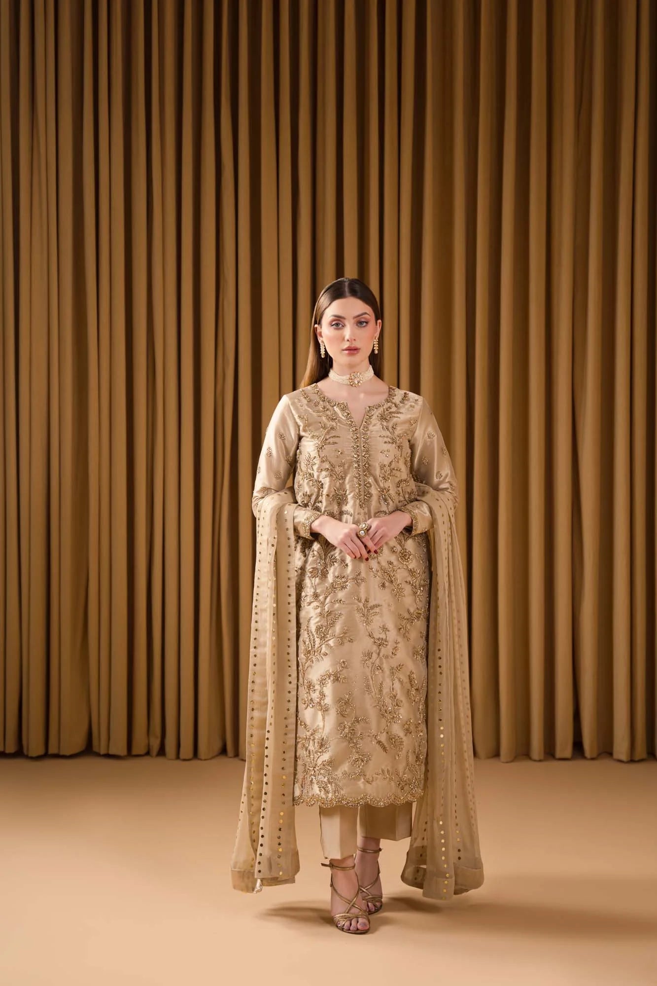 Atharva Heritage ✨ Exquisite Hand Embroidered Pakistani Suit in Pure Hanuman 80 Grams Tissue Silk – A Masterpiece of Luxury & Craftsmanship HTSMK543