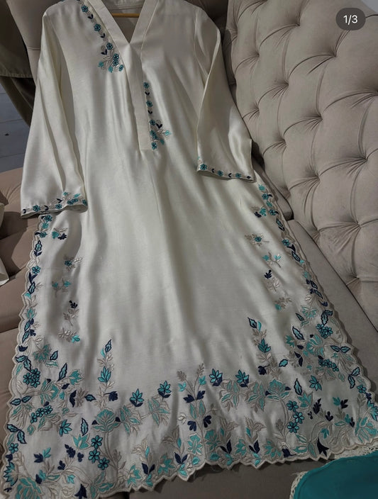 Atharva Heritage "Elegant Ivory Pure Pakistani Suit with French Thread Embroidery – Chanderi Silk & Ombre Silk Organza