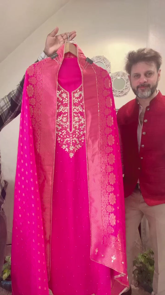 Atharva Heritage stunning Silk Kurta with  Banarasi Dupatta SG006(B)